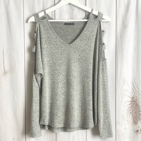 Silver Knit Top - Picture 7 of 8